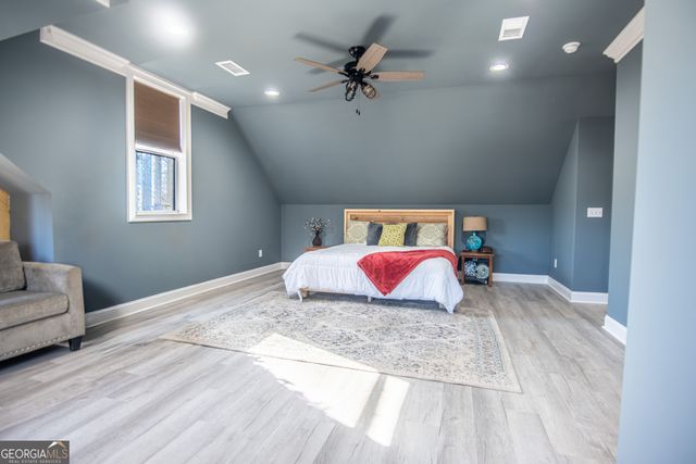 203 Teasley Ln, Hartwell, GA 30643