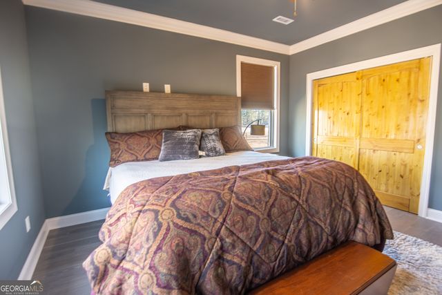 203 Teasley Ln, Hartwell, GA 30643