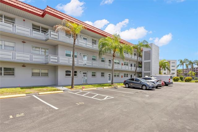 5660 80TH STREET N 208A, St Petersburg, FL 33709