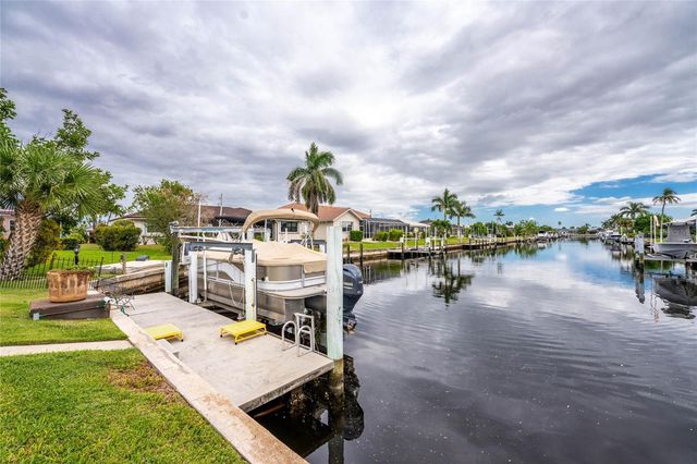 740 VIA ESPLANADE, Punta Gorda, FL 33950