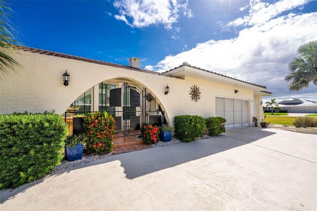 740 VIA ESPLANADE, Punta Gorda, FL 33950
