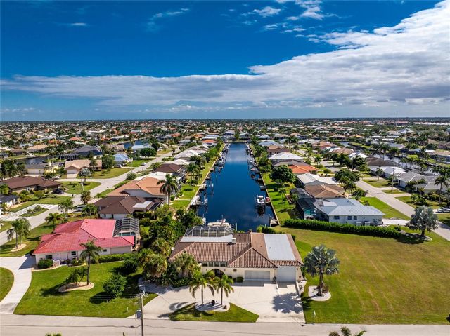 740 VIA ESPLANADE, Punta Gorda, FL 33950
