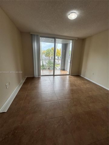 11177 SW 8th St 204, Pembroke Pines, FL 33025
