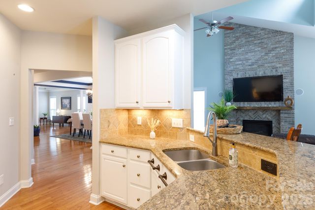 4017 W Sandy Trail, Fort Mill, SC 29707