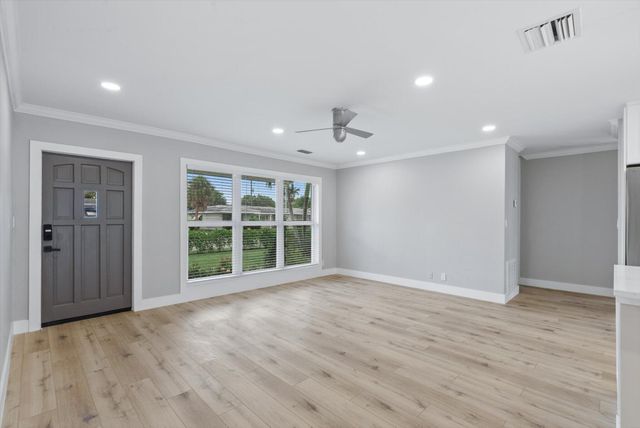 2775 NE 5TH Avenue, Boca Raton, FL 33431