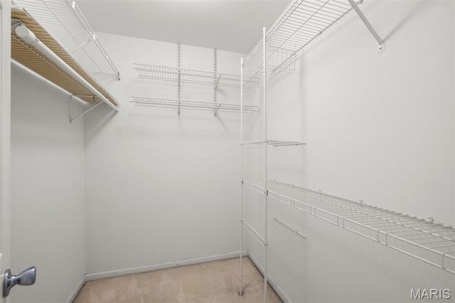 12792 Bennington Common Lane, St Louis, MO 63146