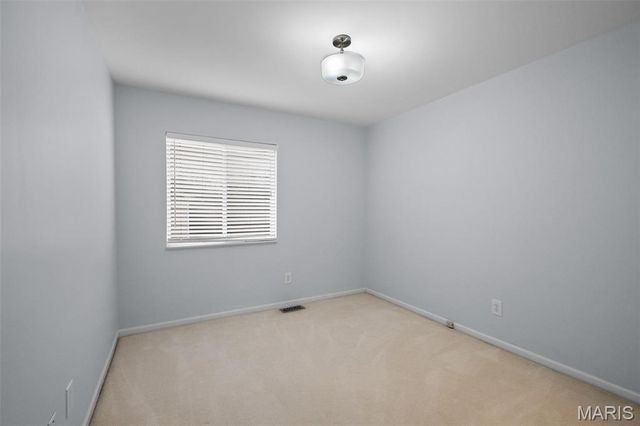 12792 Bennington Common Lane, St Louis, MO 63146