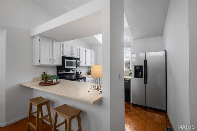 12792 Bennington Common Lane, St Louis, MO 63146