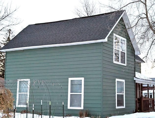 523 2nd Street SW, Bagley, MN 56621