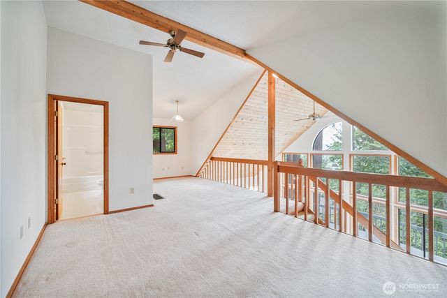 4352 Poplar Way, Longview, WA 98632