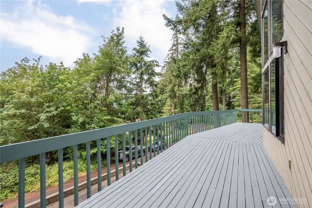 4352 Poplar Way, Longview, WA 98632