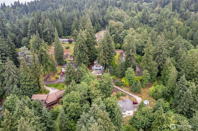 4352 Poplar Way, Longview, WA 98632