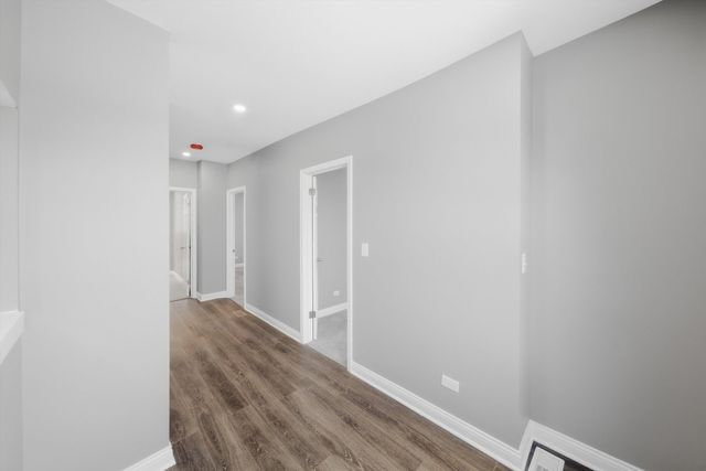 7240 S Lafayette Avenue, Chicago, IL 60621
