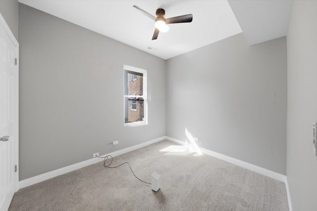 7240 S Lafayette Avenue, Chicago, IL 60621