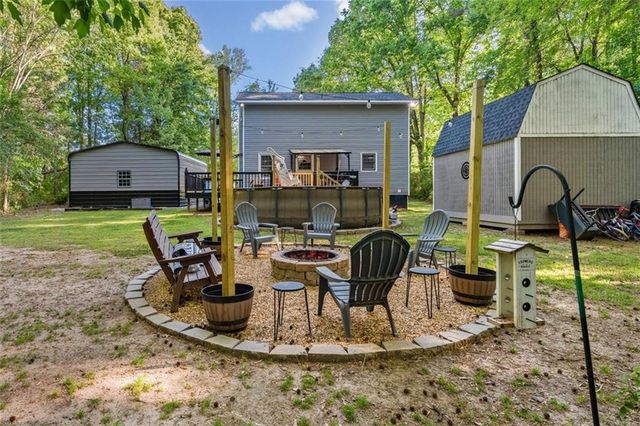 155 Pleasant Hope Road SE, Silver Creek, GA 30173