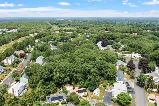 57 Crooker Dr, Lynn, MA 01904