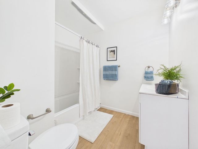 2522 W Heuett St, Wichita, KS 67217