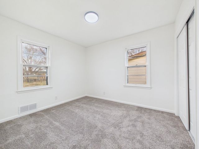 2522 W Heuett St, Wichita, KS 67217