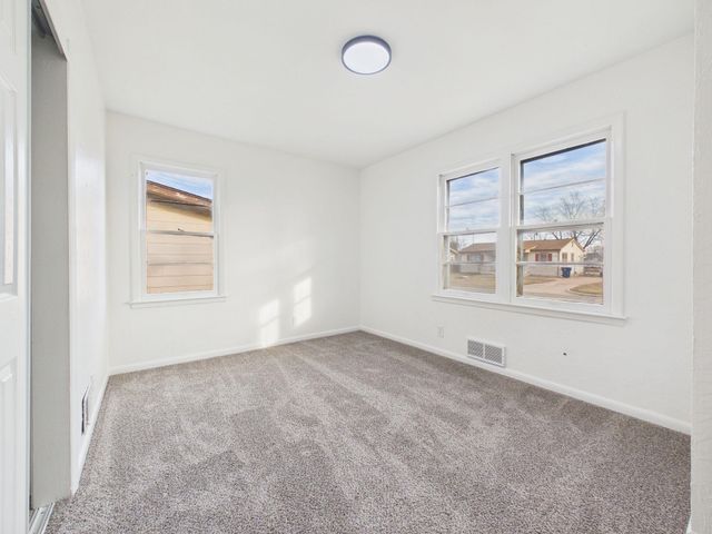 2522 W Heuett St, Wichita, KS 67217