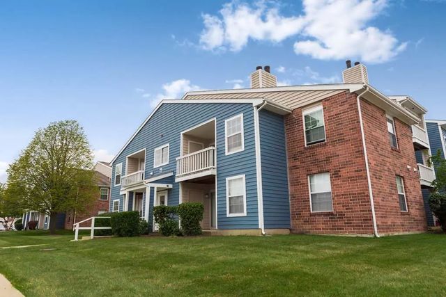 4113 Chesapeake Drive 1B, Aurora, IL 60504