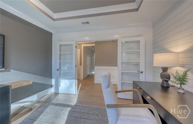 97 Sandy Bend Dr, Richmond Hill, GA 31324