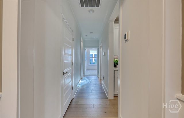 97 Sandy Bend Dr, Richmond Hill, GA 31324