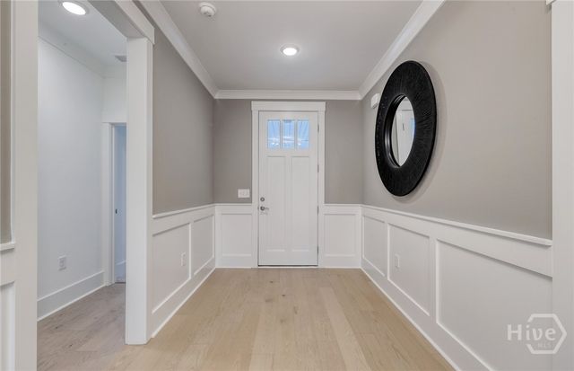 97 Sandy Bend Dr, Richmond Hill, GA 31324