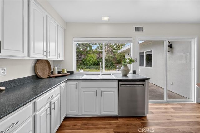 5432 Kenosha, Irvine, CA 92603