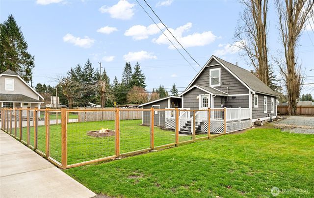 416 N Regent Street, Burlington, WA 98233