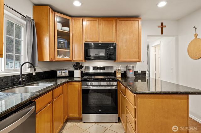 416 N Regent Street, Burlington, WA 98233