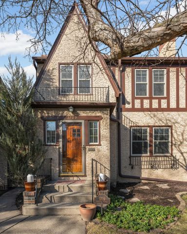 1709 Scheffer Avenue, Saint Paul, MN 55116