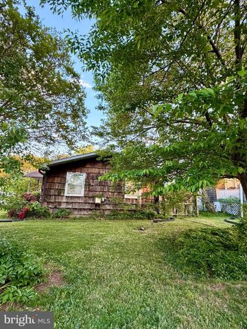 1720 N BRYAN ST, Arlington, VA 22201