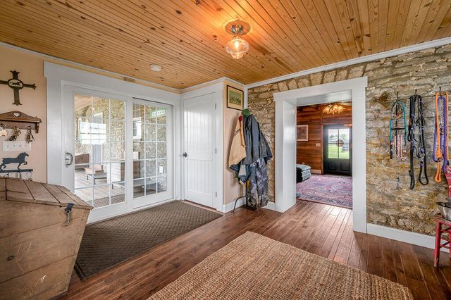 1378 Brentsville Road, Paris, KY 40361