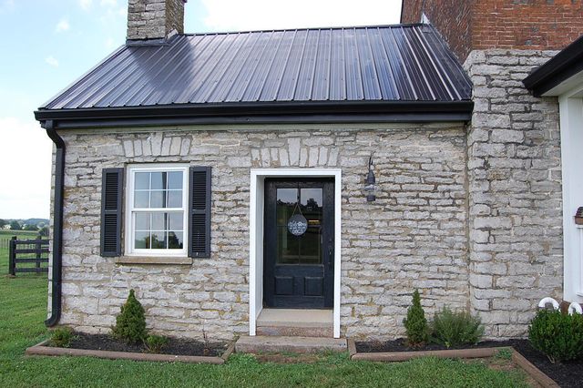 1378 Brentsville Road, Paris, KY 40361