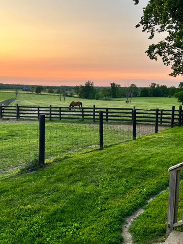 1378 Brentsville Road, Paris, KY 40361
