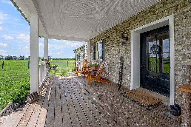 1378 Brentsville Road, Paris, KY 40361