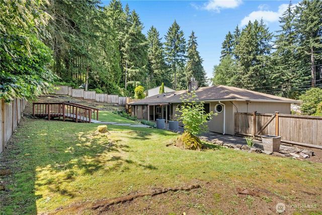 6712 53rd Street W, University Place, WA 98467