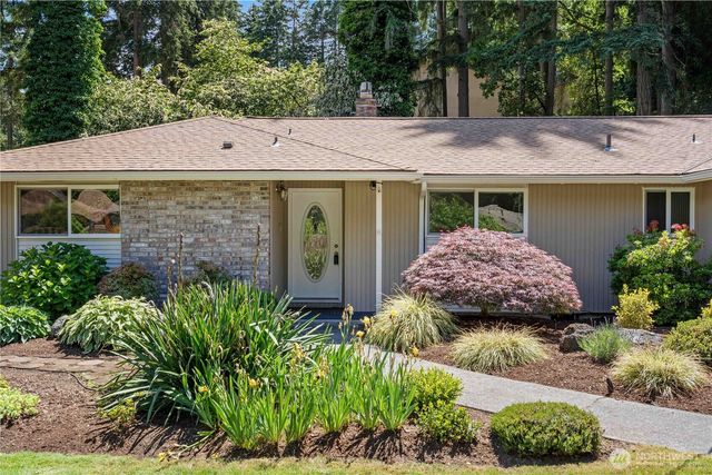 6712 53rd Street W, University Place, WA 98467