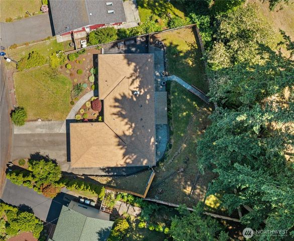 6712 53rd Street W, University Place, WA 98467