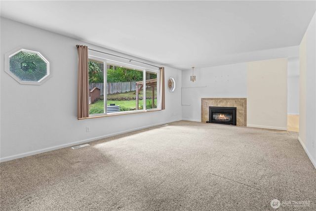 6712 53rd Street W, University Place, WA 98467