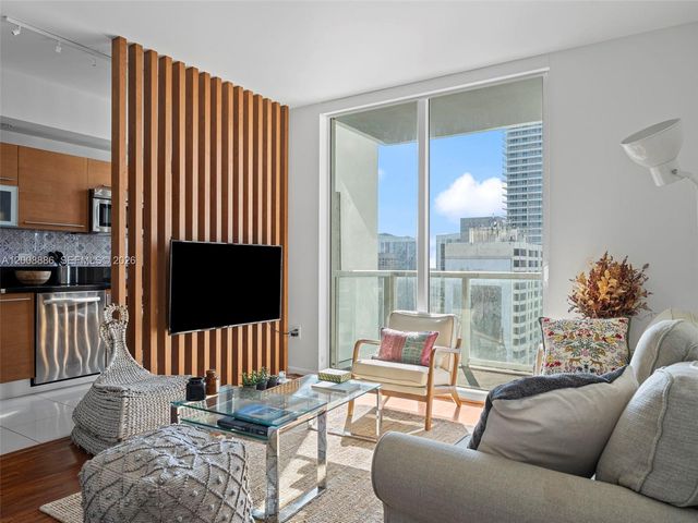 244 Biscayne Blvd 3105, Miami, FL 33132