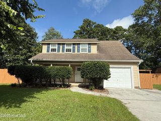 435 Wolf Run Lane, Jacksonville, NC 28546