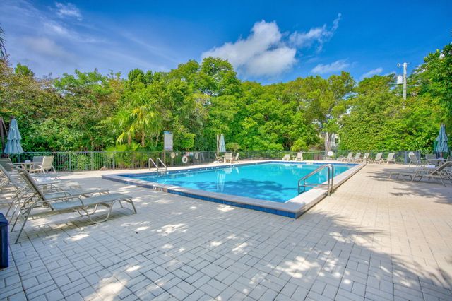 97652 Overseas Hwy Apt S11, Key Largo, FL 33037