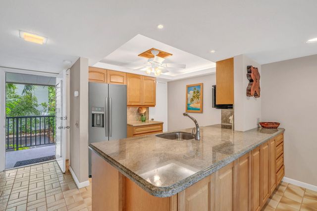 97652 Overseas Hwy Apt S11, Key Largo, FL 33037