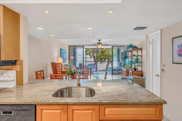 97652 Overseas Hwy Apt S11, Key Largo, FL 33037