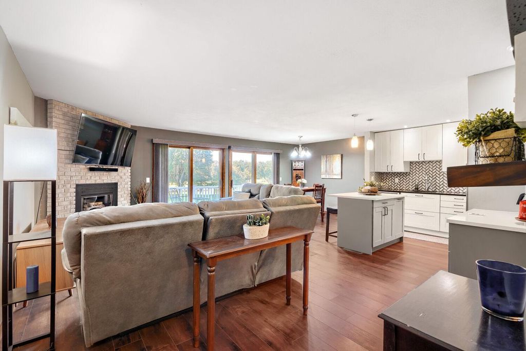 14411 Fairway Drive, Eden Prairie, MN 55344 — photo 4