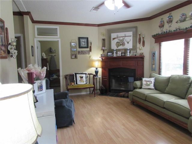 3239 Bob Bowen Road, Blackshear, GA 31516