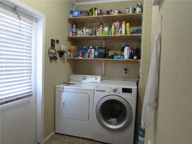 3239 Bob Bowen Road, Blackshear, GA 31516