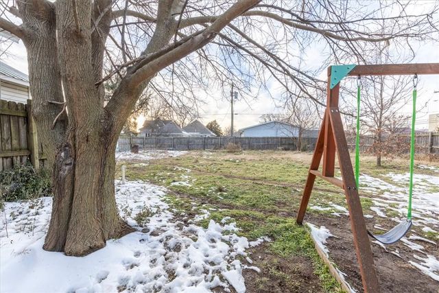 113 S Rust Avenue, Gentry, AR 72734