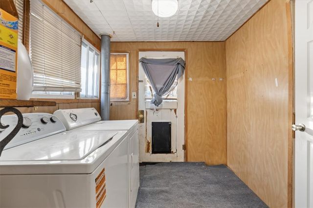 113 S Rust Avenue, Gentry, AR 72734